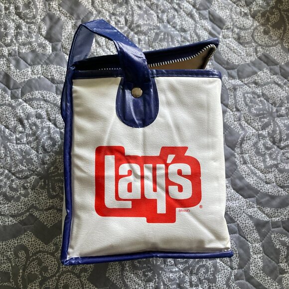 Vintage Yankee soft lunch box with Lays logo - Picture 3 of 7